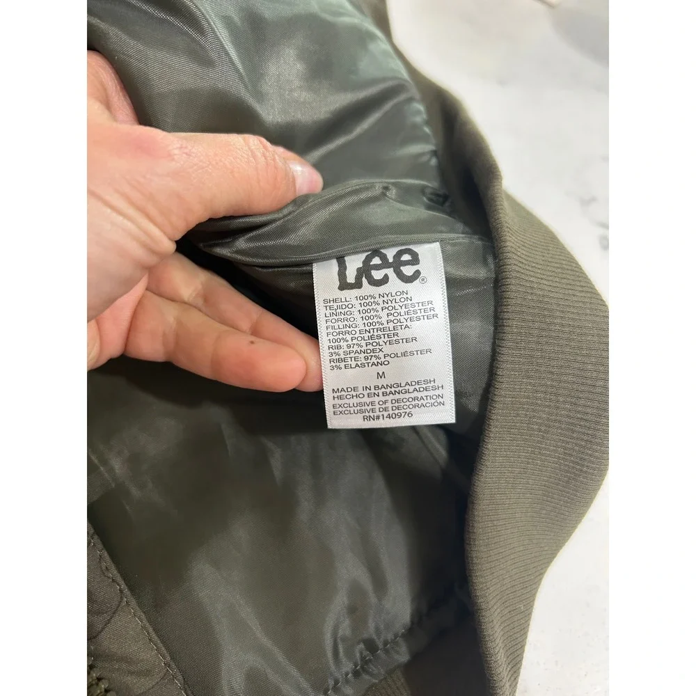 Lee Kids Camo Puffer Vest Nylon Medium Green Camouflage Sleeveless Jacket Warm